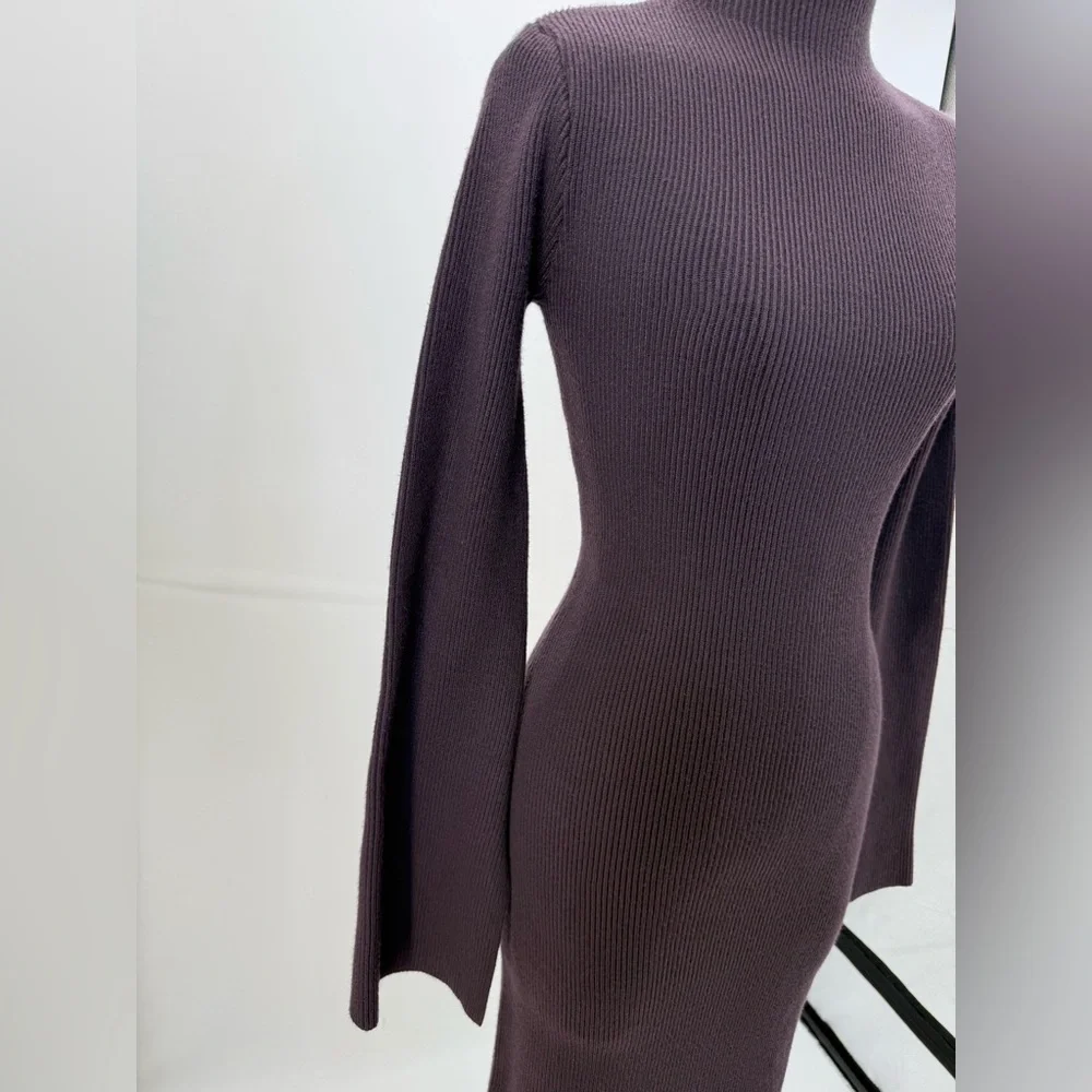 Crescent ASTOR LONG BELL SLEEVE MIDI Fitted SWEATER DRESS - PLUM Size M - Picture 9 of 16
